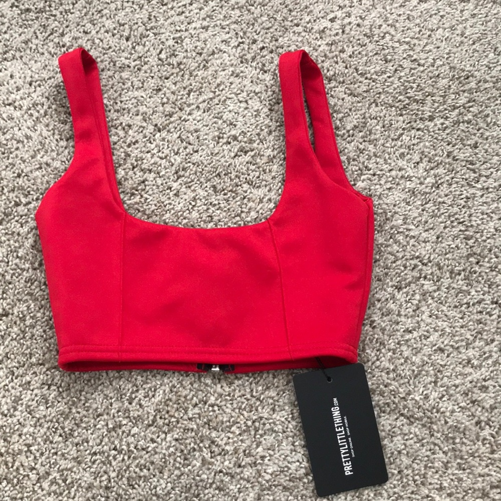 PRETTY LITTLE THING. Red crop top.